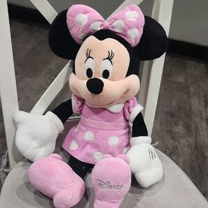 Disney Minnie Mouse Pink Plush Toy